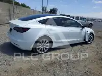2019 Tesla Model 3 фото