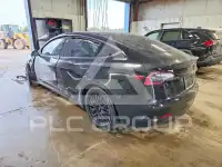 2019 Tesla Model 3 фото