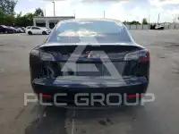 2019 Tesla Model 3 фото