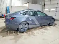 2019 Tesla Model 3 photo