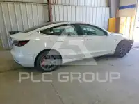 2019 Tesla Model 3 фото