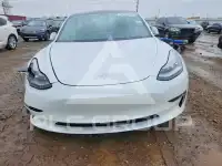 2019 Tesla Model 3 photo