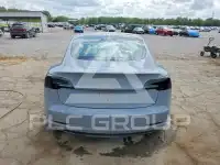 2019 Tesla Model 3 фото