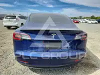 2019 Tesla Model 3 photo
