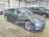 2019 Tesla Model 3 фото