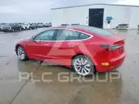 2019 Tesla Model 3 фото