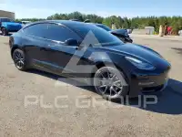 2019 Tesla Model 3 фото