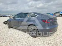 2019 Tesla Model 3 photo