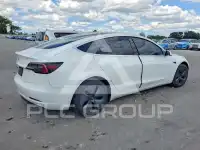 2019 Tesla Model 3 photo