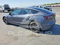 2019 Tesla Model 3 фото