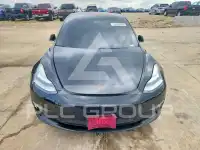 2019 Tesla Model 3 photo