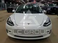 2019 Tesla Model 3 фото
