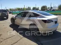 2019 Tesla Model 3 фото