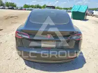 2019 Tesla Model 3 photo