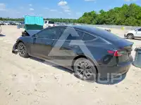 2019 Tesla Model 3 photo
