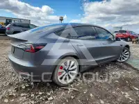 2019 Tesla Model 3 фото