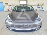 2019 Tesla Model 3 фото