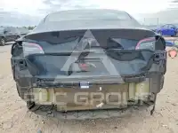 2019 Tesla Model 3 photo