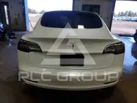 2019 Tesla Model 3 фото