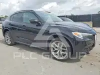 2019 Alfa Romeo Stelvio фото