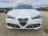2019 Alfa Romeo Stelvio фото