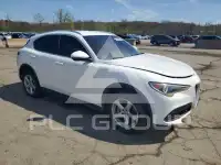 2019 Alfa Romeo Stelvio фото