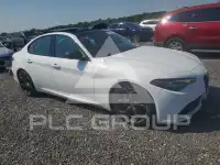 2019 Alfa Romeo Giulia photo