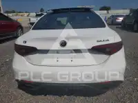 2019 Alfa Romeo Giulia photo