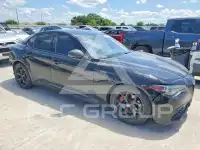 2019 Alfa Romeo Giulia фото