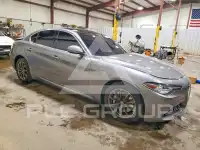 2019 Alfa Romeo Giulia photo