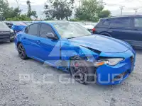 2019 Alfa Romeo Giulia фото