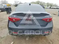 2019 Alfa Romeo Giulia фото