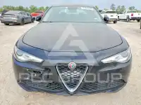 2019 Alfa Romeo Giulia фото
