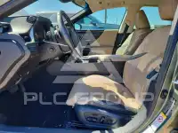 2019 Lexus ES300 photo