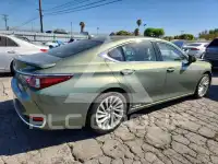 2019 Lexus ES300 фото