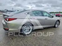 2019 Lexus ES300 photo