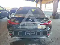 2019 Lexus ES300 фото