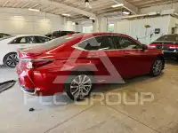 2019 Lexus ES300 фото