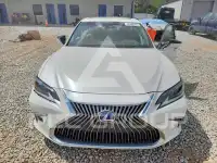 2019 Lexus ES300 фото