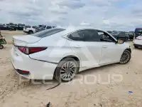 2019 Lexus ES300 photo