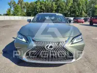 2019 Lexus ES350 фото