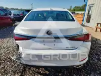 2019 Lexus ES photo