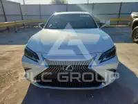 2019 Lexus ES350 фото