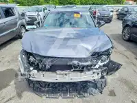 2019 Lexus ES350 photo