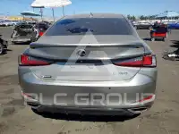 2019 Lexus ES350 photo