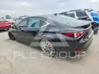 2019 Lexus ES350 photo