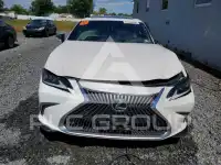 2019 Lexus ES фото