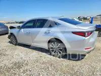 2019 Lexus ES350 photo