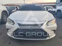 2019 Lexus ES350 photo