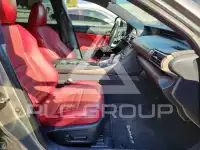 2019 Lexus IS фото